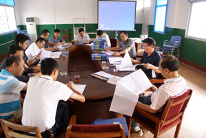 市文明办领导到漳浦达志中学复查文明学校创建工作